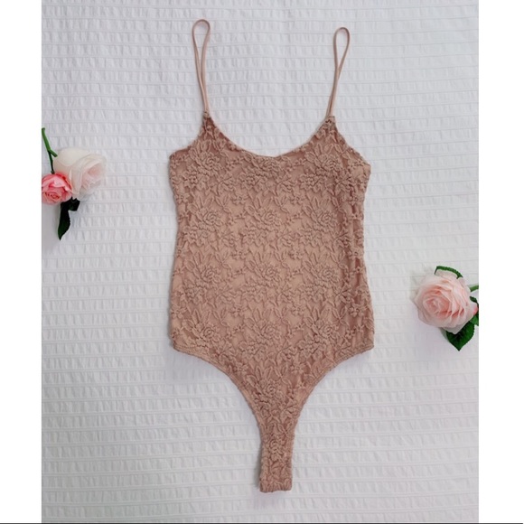 NWOT!! Mauve Lace Bodysuit - Picture 1 of 2